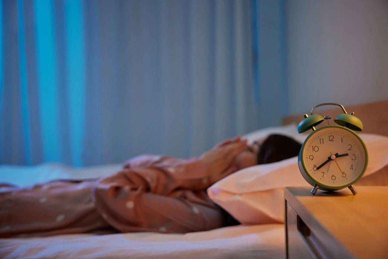 康姿百德磁性床垫打造健康环保睡眠环境，让你睡得安心！